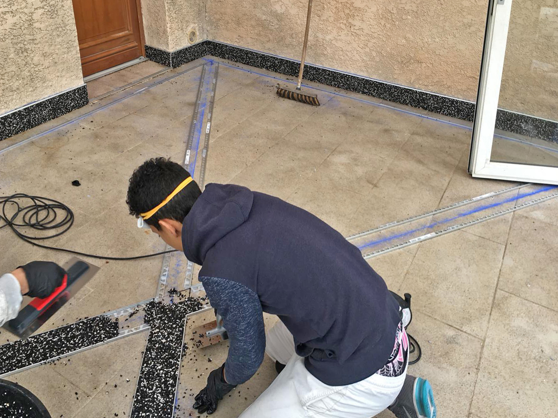 Rénovation d'une entrée en résine de marbre